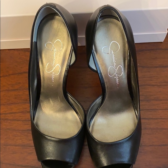 Jessica Simpson Black Heels - Picture 8 of 8